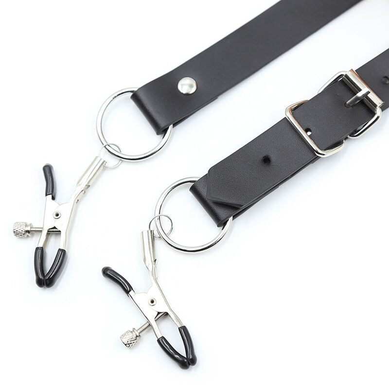 OHMAMA FETISH - PINZAS PARA CLÍTORIS CON CORREAS PARA LAS PIERNAS