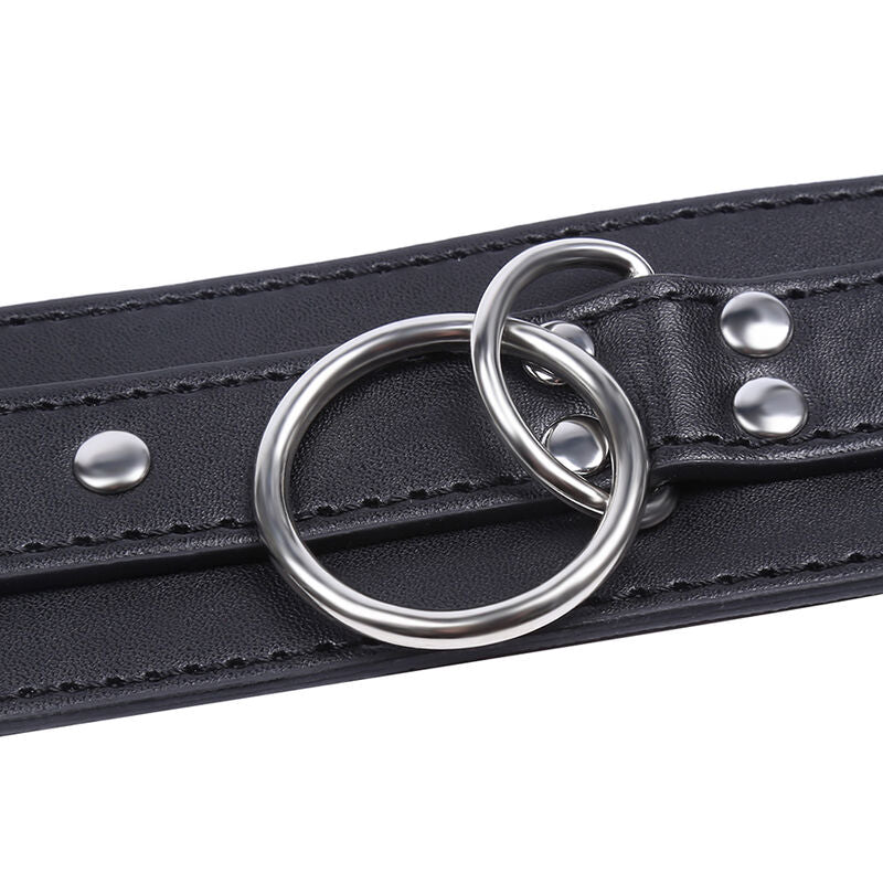 OHMAMA FETISH - RESTRICCIONES DE MUÑECA CON ANILLO TÓRICO
