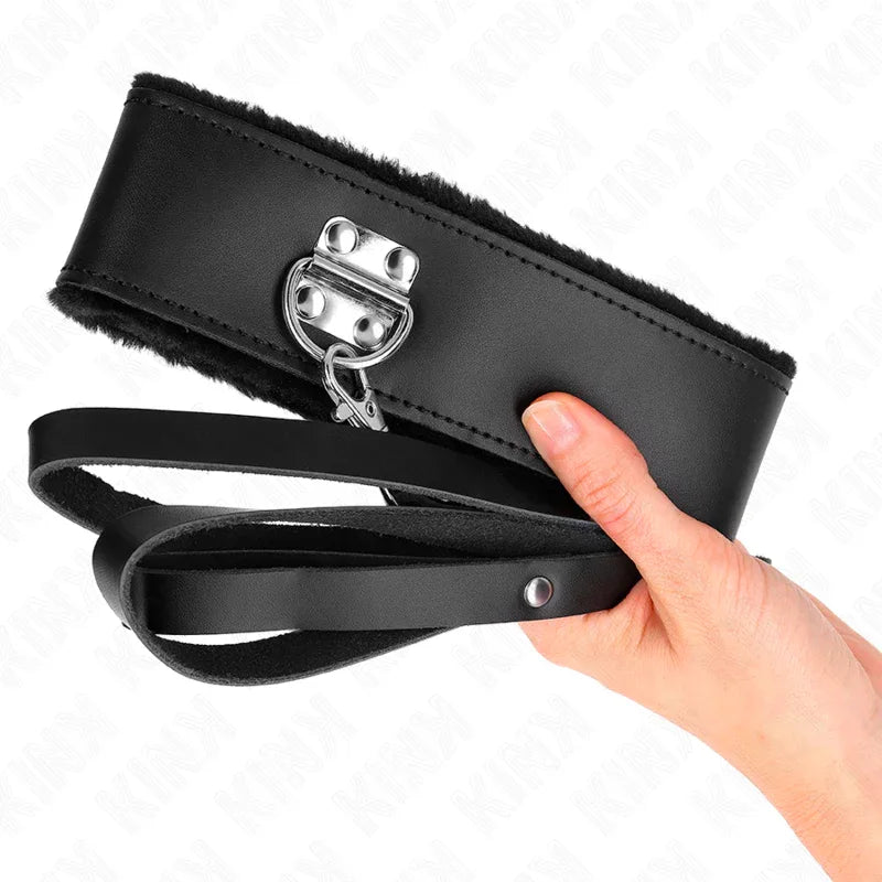 Kink – Collier avec Ceinture 116 cm avec Bracelet en Cuir Noir Ajustable 40 48 cm X 6 cm