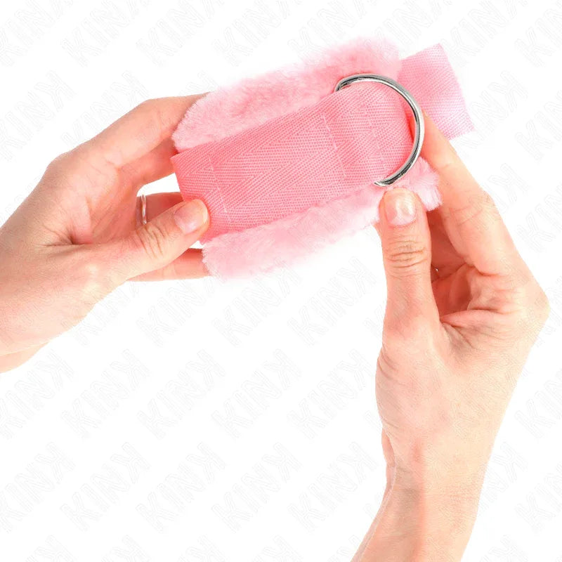 Kink – Appui Poignets Doublés de Fourrure Rose Réglable 17 31 cm X 7 cm