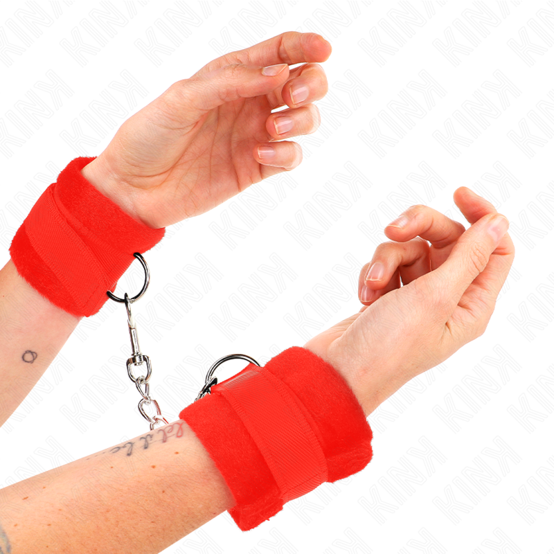 KINK - MANCHETTES DEBUTANT EN FOURRURE ROUGE 30 X 7 CM