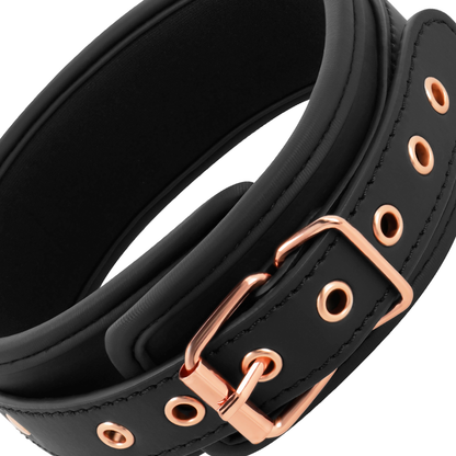 COQUETTE CHIC DESIRE - COLLAR DE ELEGANCIA EN CUERO VEGANO CON PULSERA Y FORRO DE NEOPRENO
