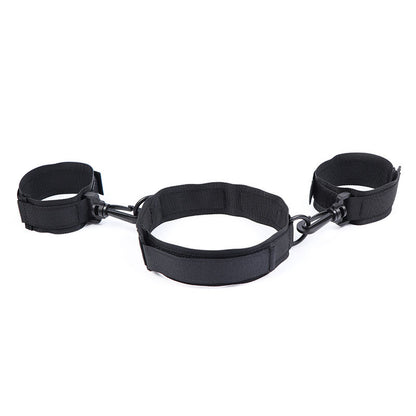OHMAMA FETISH - MENOTTES ET COLLIER IN NYLON
