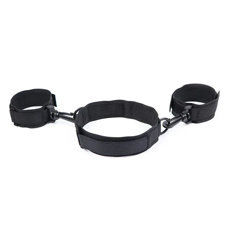 Ohmama Fetish – Menottes et Collier en Nylon