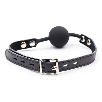 OHMAMA FETISH - BÂILLON BALLE EN SILICONE AVEC CEINTURE EN CUIR (CHAINS INCLUDED)