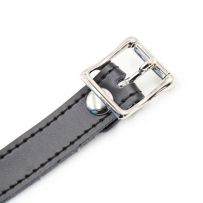 OHMAMA FETISH - BÂILLON BALLE EN SILICONE AVEC CEINTURE EN CUIR (CHAINS INCLUDED)