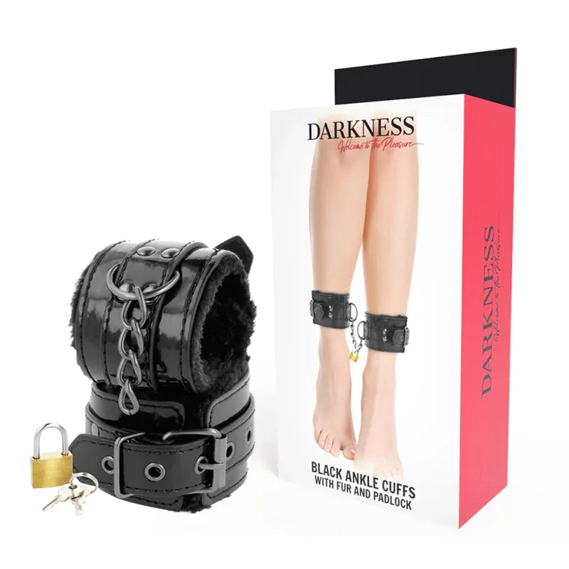 Darkness – Menottes de Cheville Réglables en Cuir Noir avec Cadenas