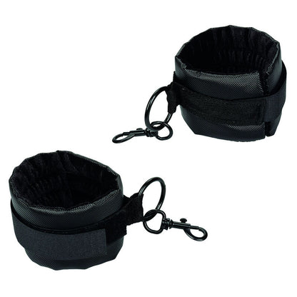CALEXOTICS - BOUNDLESS RETENUE COLLIER
