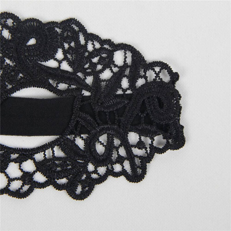 Masque en dentelle noir – Queen Lingerie