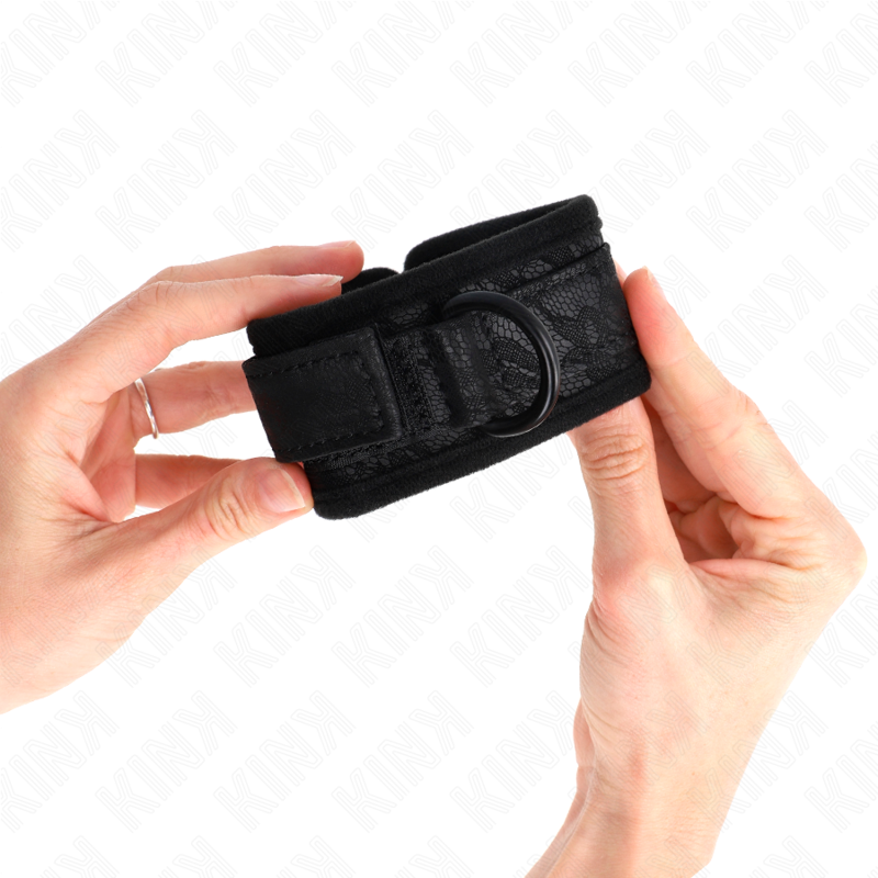 KINK - PUÑOS CUBIERTOS DE ENCAJE OSCURO AJUSTABLES DE NEOPRENO NEGRO 20-29 CM X 5 CM