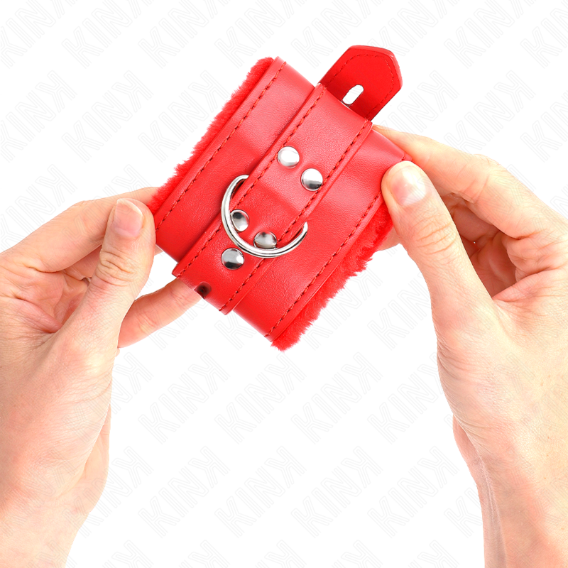 KINK - SUJECIONES DE MUÑECA CON FORRO DE PIEL, AGUJEROS CUADRADOS ROJOS Y CINTURÓN ROJO AJUSTABLE 17-29 CM X 6 CM