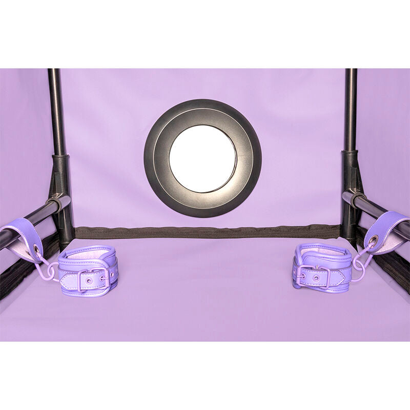 Kink club cabina bukkake morado – Secret Dome