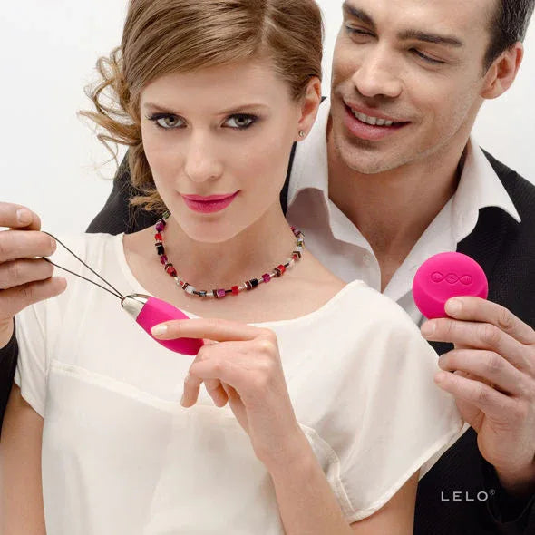 Lelo – Oeuf de Massage Cerise Lyla 2 Insignia Design Edition