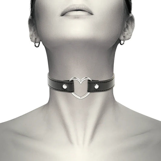 Coquette Chic Desire – Collier Cuir Vegan Femme Accessoire Coeur